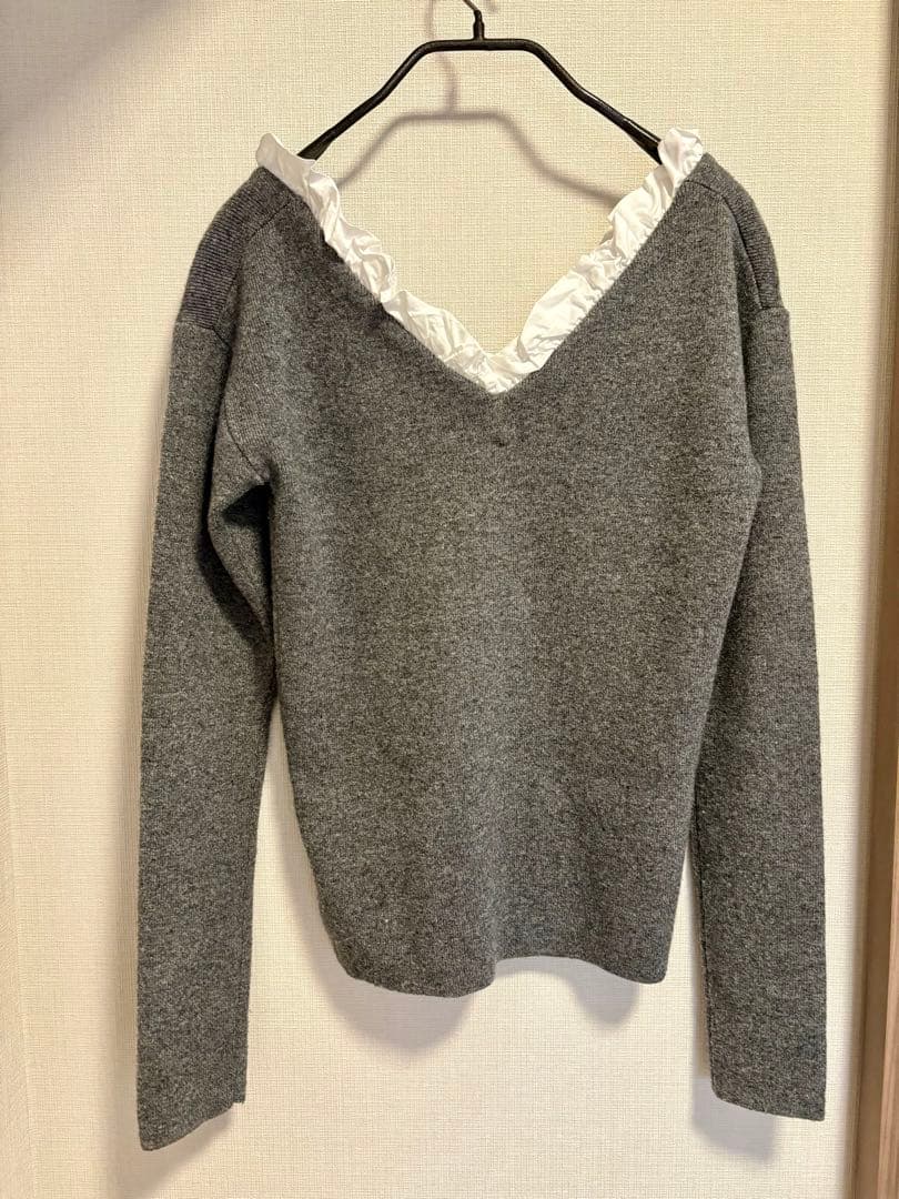 CLANE フリルVネックニットセーター