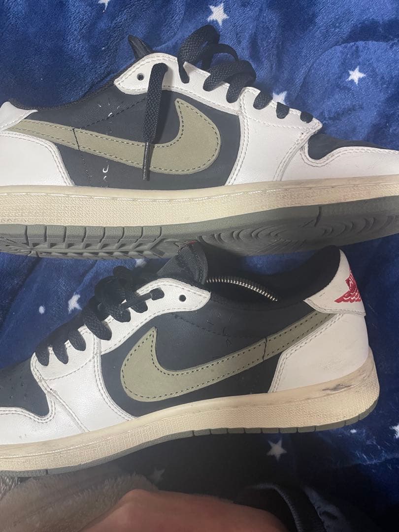 Nike Air Jordan 1 Low オリーブトラビススコット