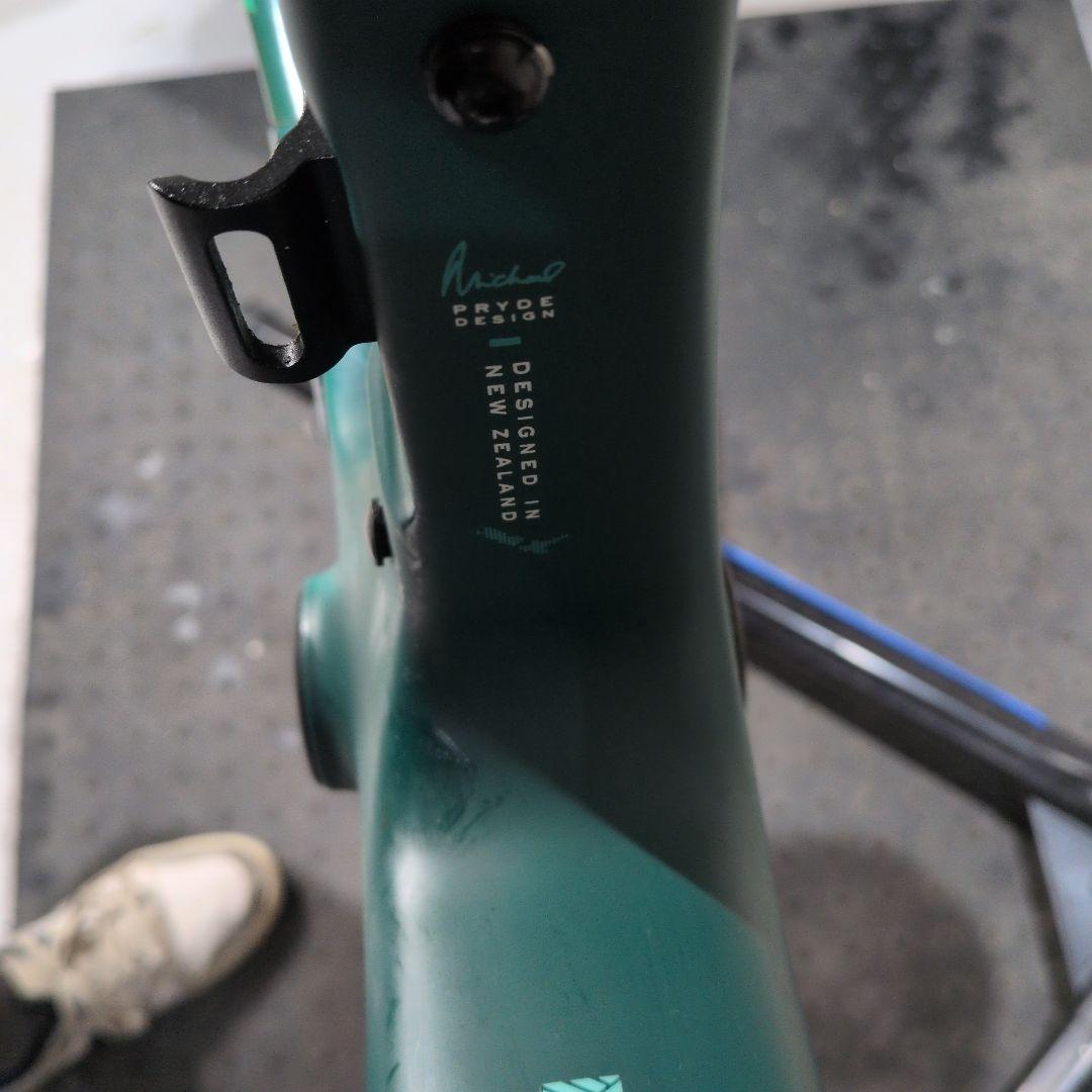 CHAPTER2 TERE　チャプター2　フレームセット　サドル　ハンドルセット