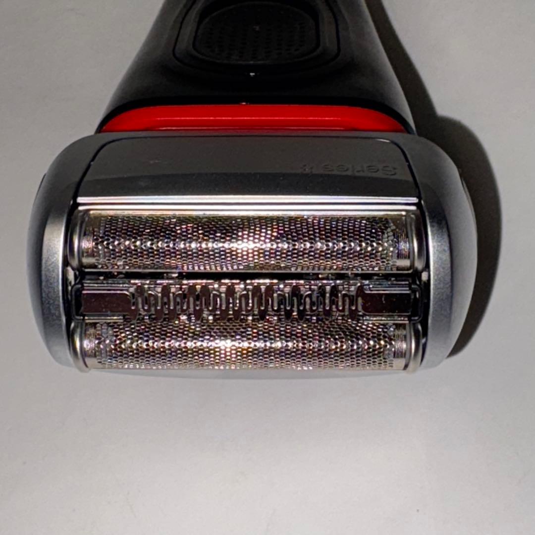 【未使用品】BRAUN 8320S ブラウンSeries8 充電•交流両用モデル