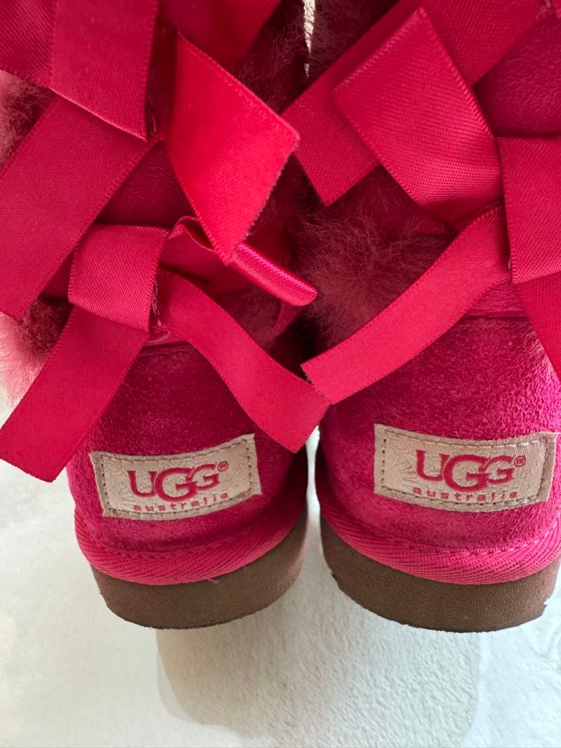19.5 UGG ムートンブーツ キッズ 子供ブーツ ベイリーボウ リボン