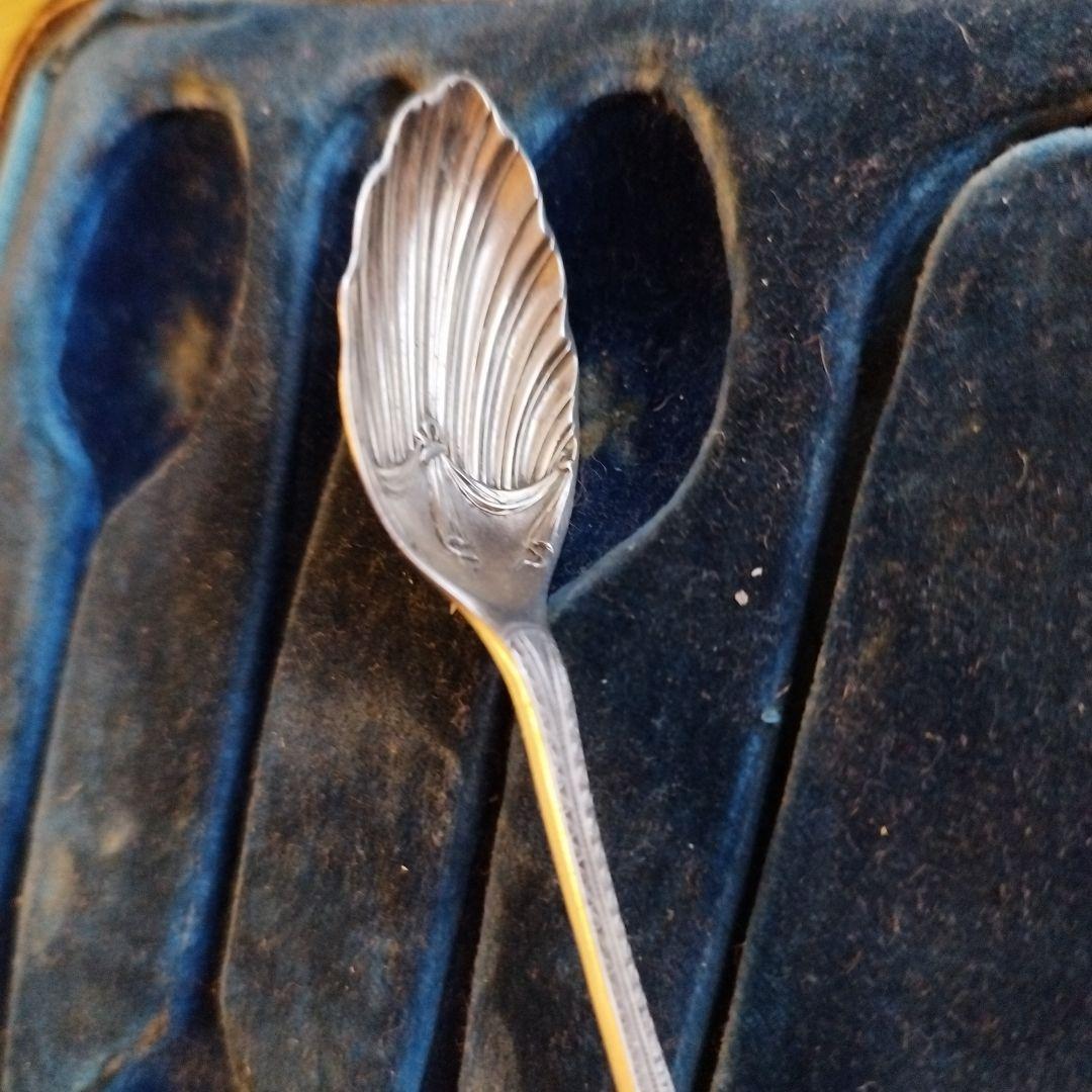 英国アンティーク　純銀製スプーンセット 6本+トング