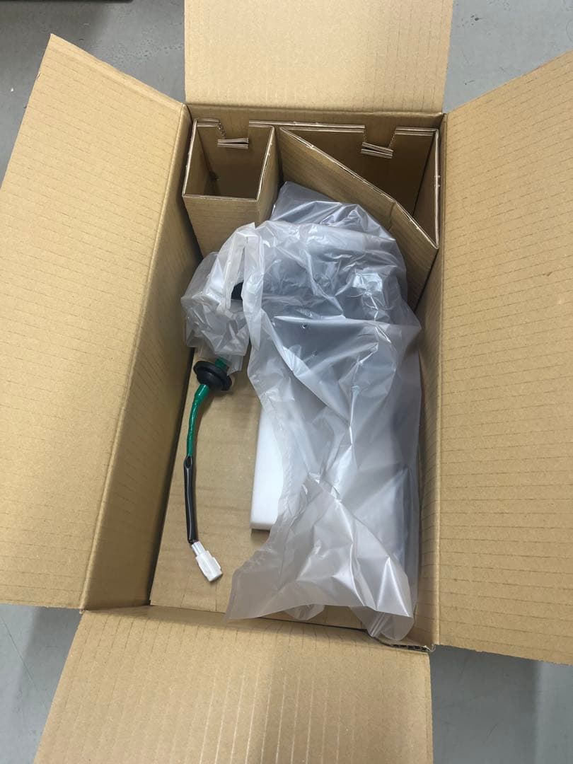 マツダCX-5 新品テールランプLH 　品番K123-51-160H