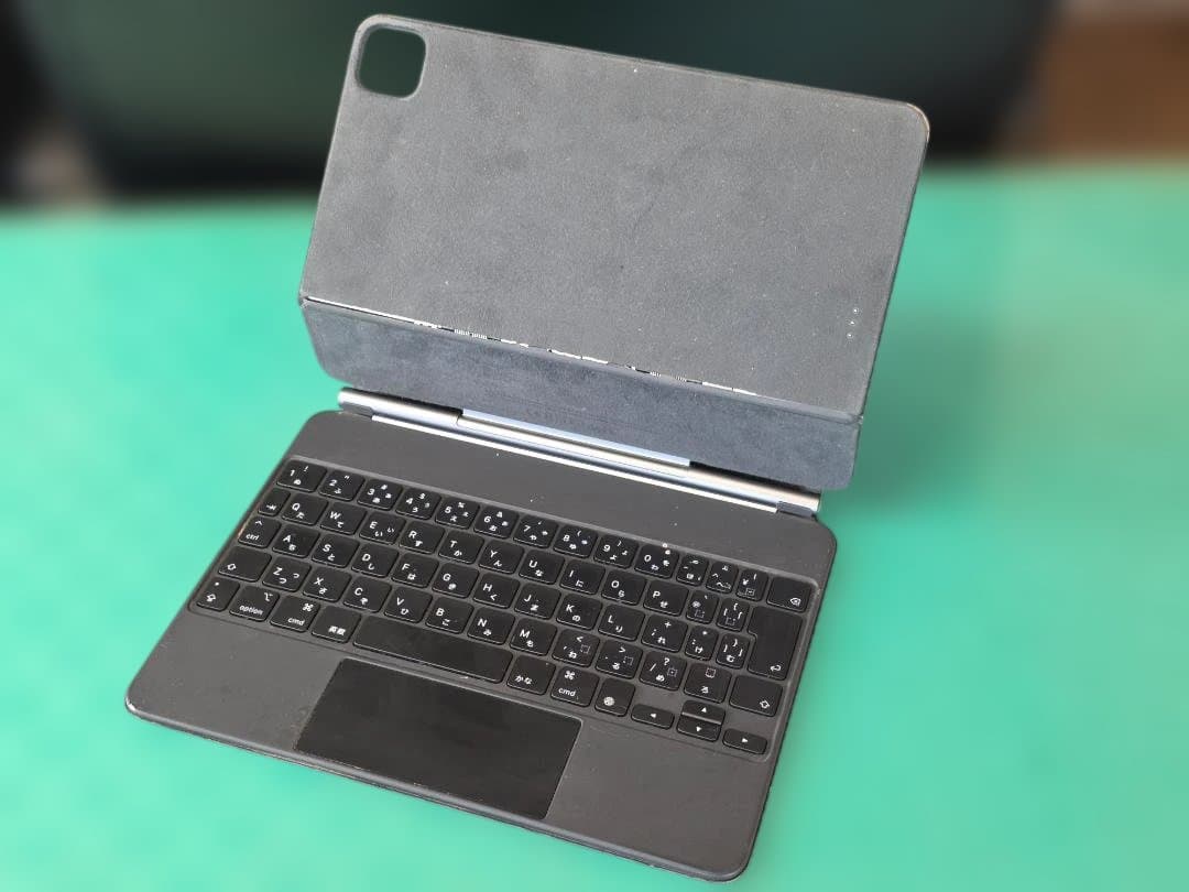 iPad Pro 11インチ 第4/3/2/1世代用 純正マジックキーボード