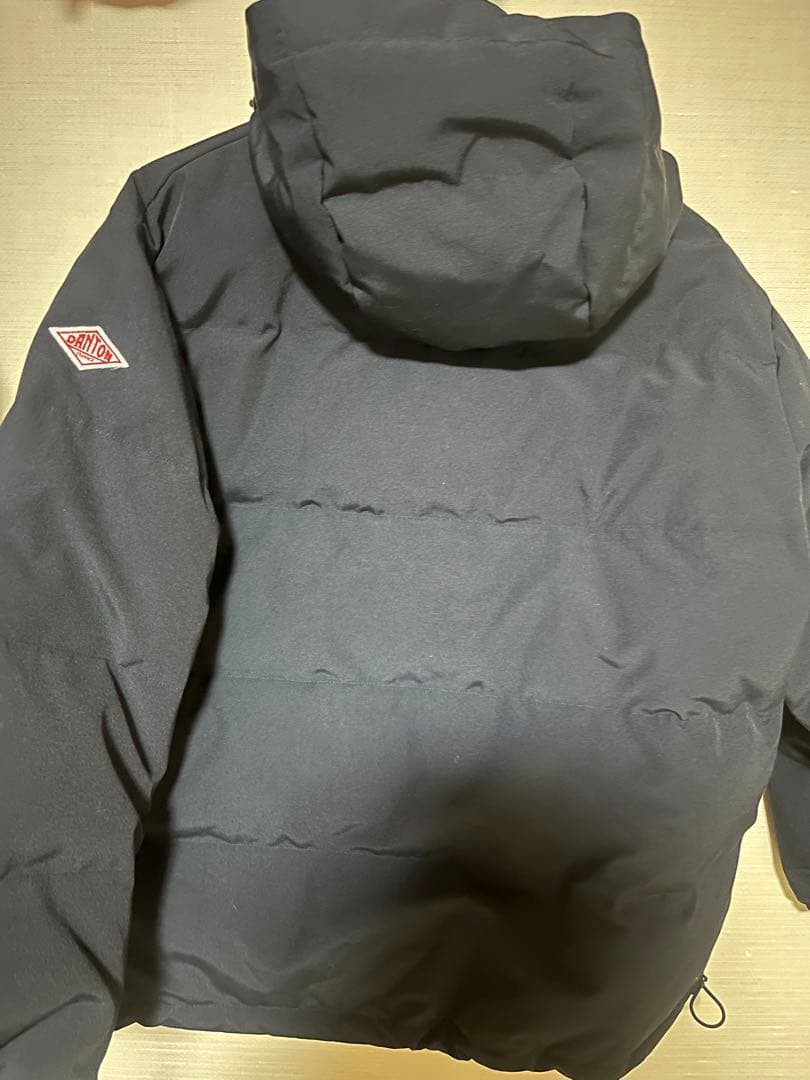 ダウンフーデッドジャケット XS