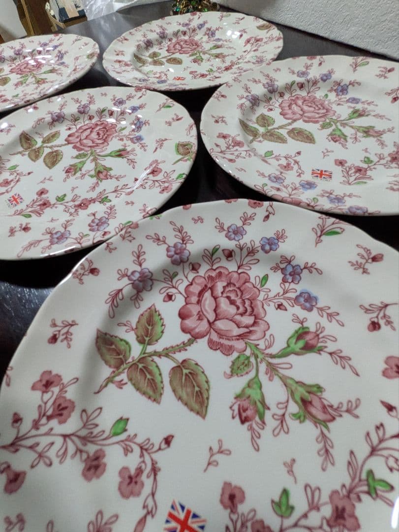 JOHNSON BROTHERS 花柄プレート 5枚セット　未使用　お値下げ中