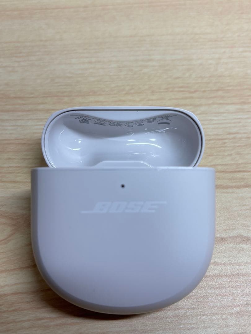 Bose QuietComfort Earbuds II ホワイト カバー付