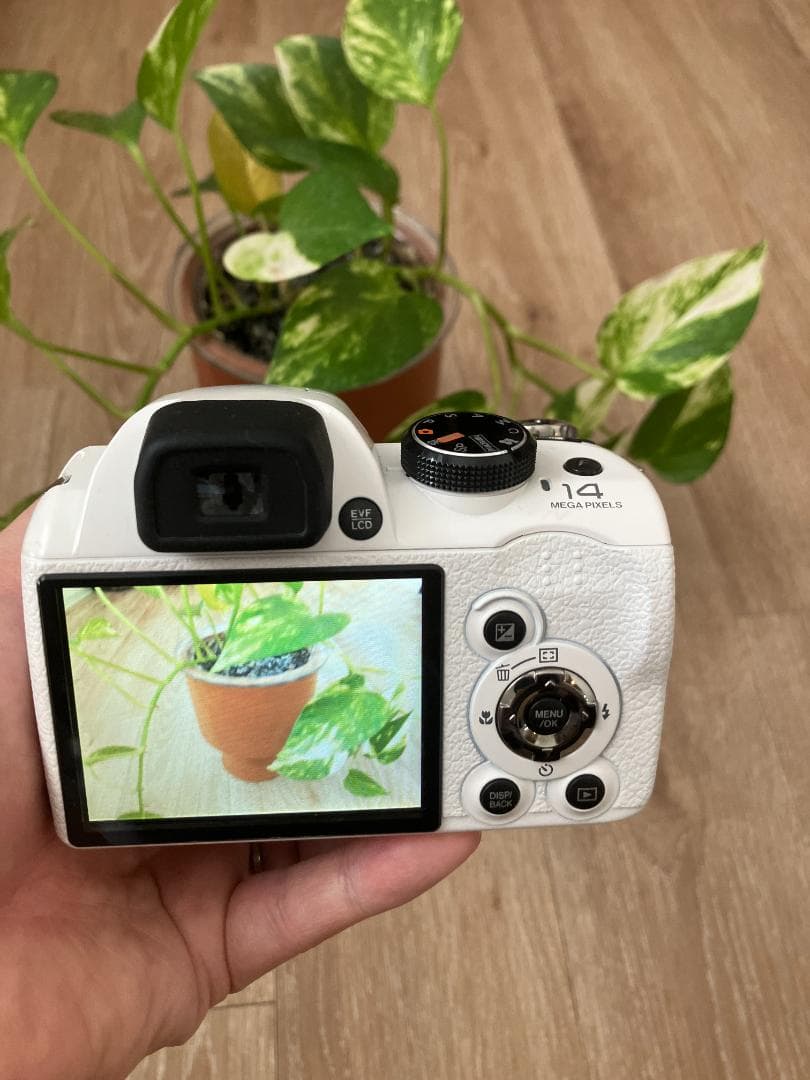 フジフイルム FinePix S4500 ホワイト