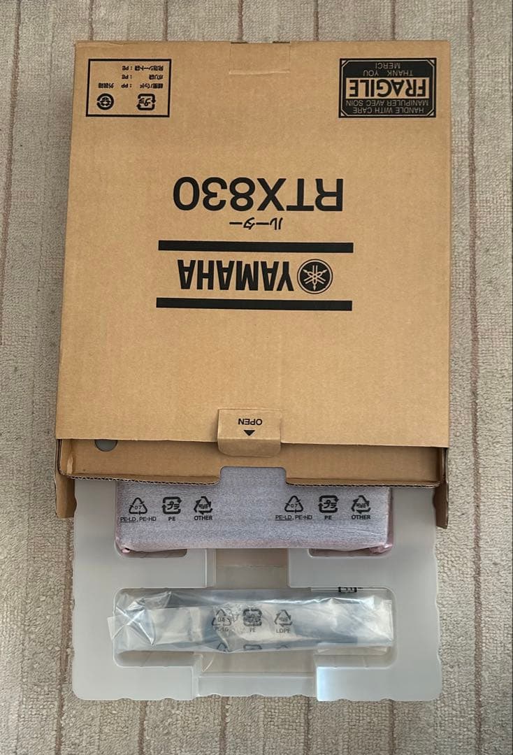 ヤマハ ギガアクセスVPNルーターRTX830 未使用品①