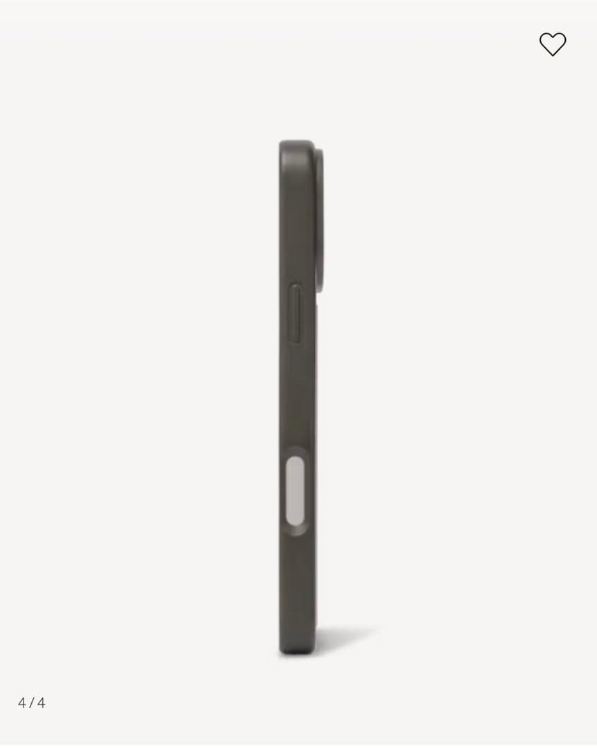 RIMOWA iPhone17Pro アルミケース チタニウム