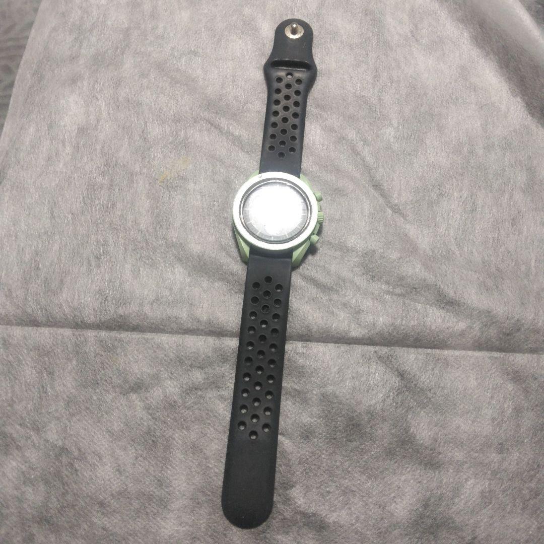 稼動中 OMEGA swatch　Moonwatch クロノグラフ