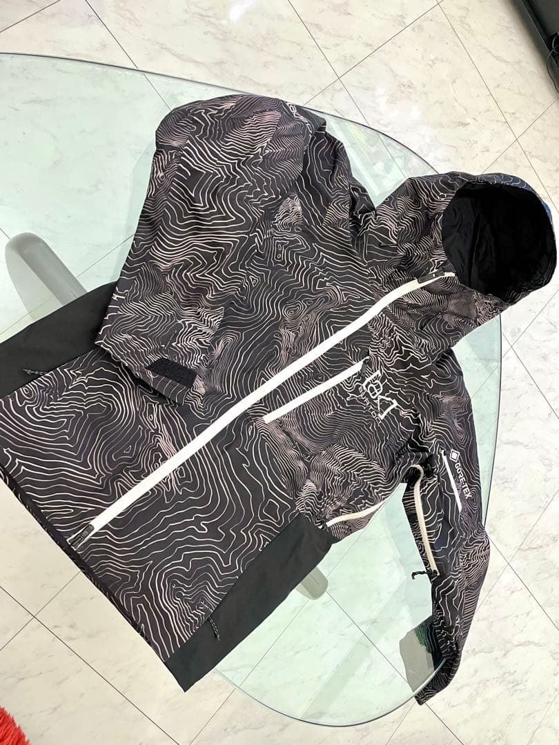 ak burton バートン 2L サイクリック M ゴアテックス