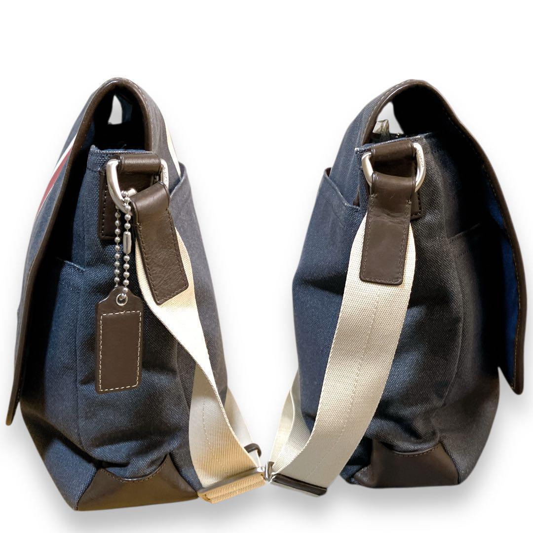 コーチ 大容量 A4収納可 斜め掛け可 デニム メッセンジャーバッグ ネイビー