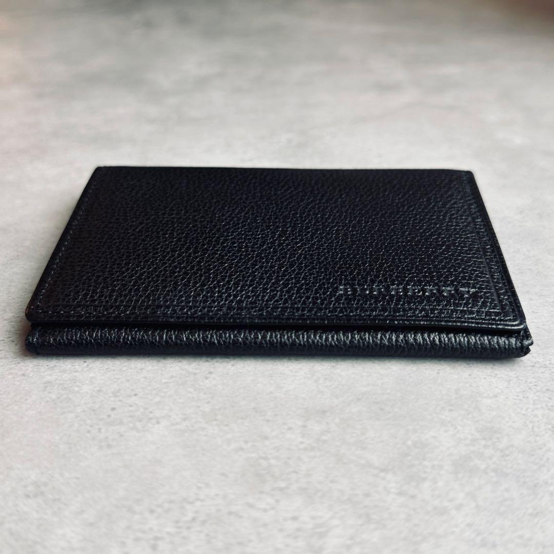 BURBERRY ノバチェック エンボスロゴ シボ革 レザー名刺入れ