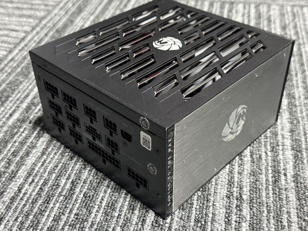 電源ユニット GAMEMAX LION CORE 1200W 80+ Platinum