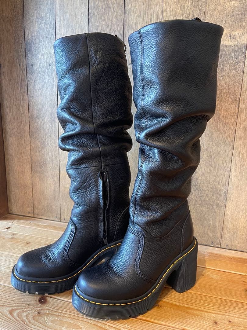 ● Dr.Martens KASEY プル オン ブーツ ●