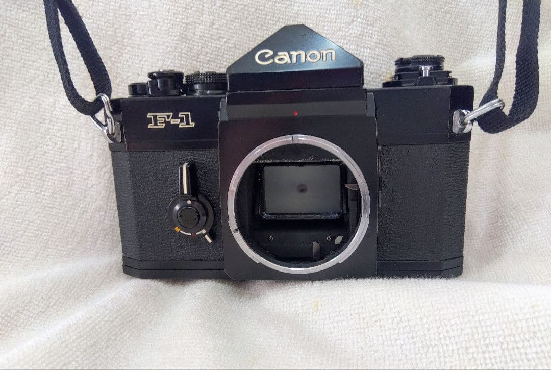 キヤノン Canon 旧F-1N（F-1改、後期モデル）、レンズ付