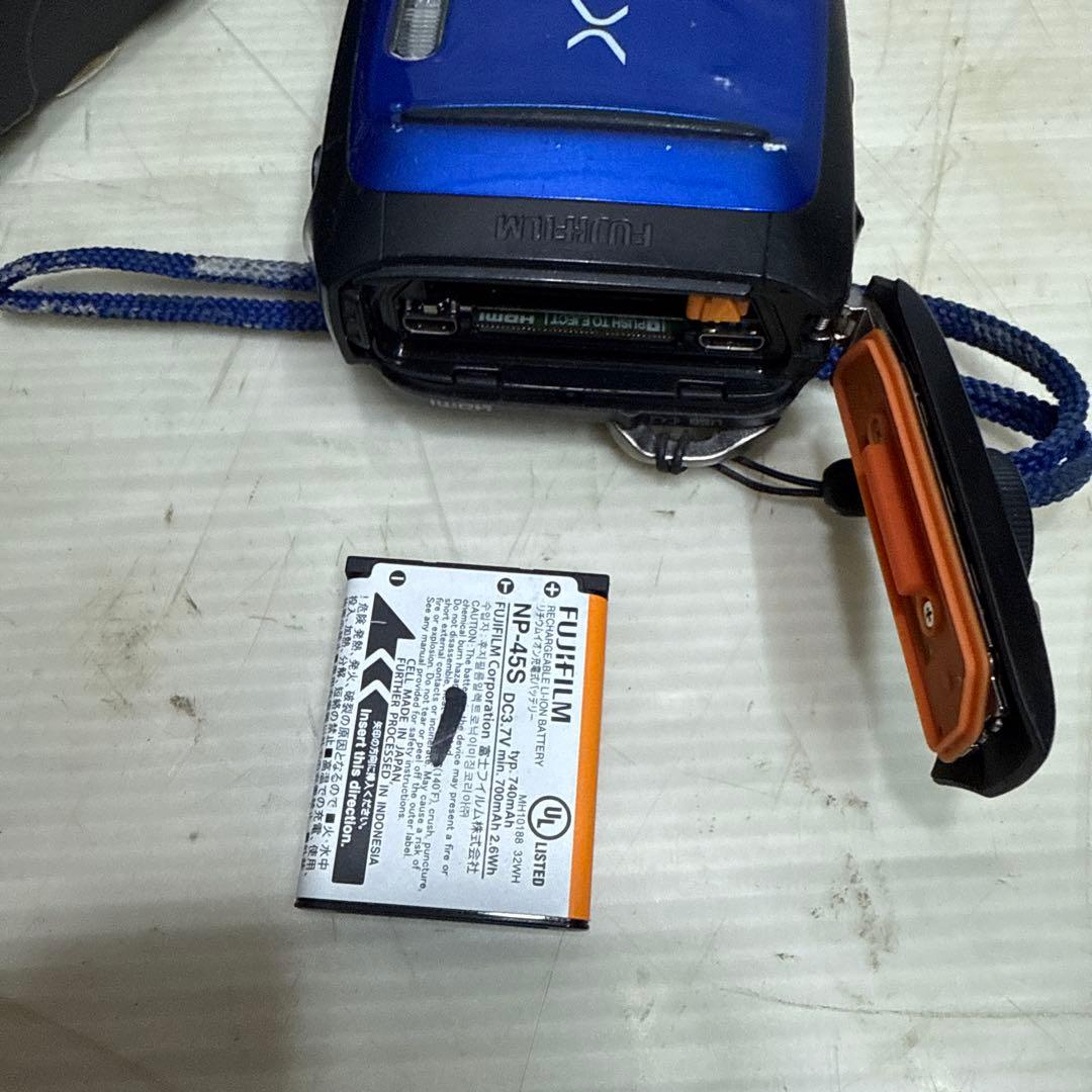 FUJIFILM FinePix XP120 デジタルカメラ コンデジ 防水