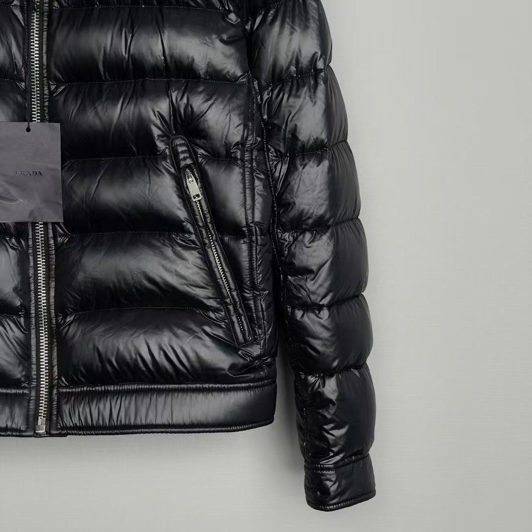 極美品黒 ナイロン ダウンジャケット~~~