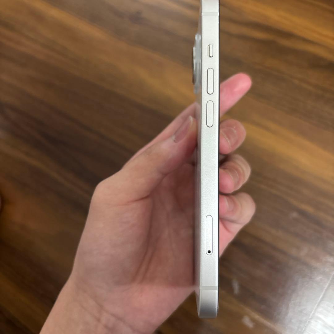 iPhone13 本体　シルバー　512GB　バッテリー86%