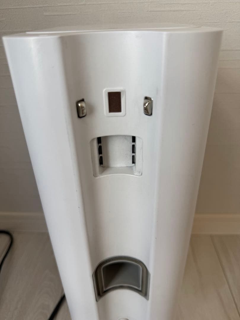 お値下げ　パナソニック コードレス 掃除機 MC-NS100K