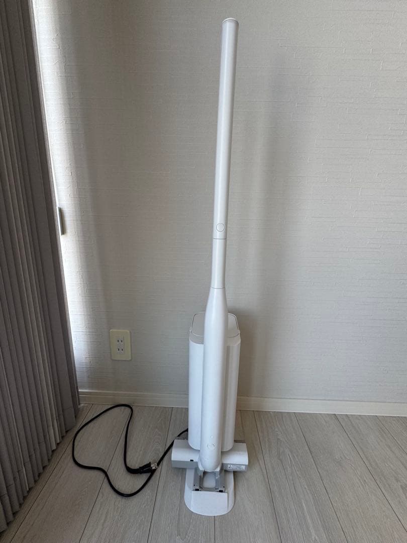 お値下げ　パナソニック コードレス 掃除機 MC-NS100K