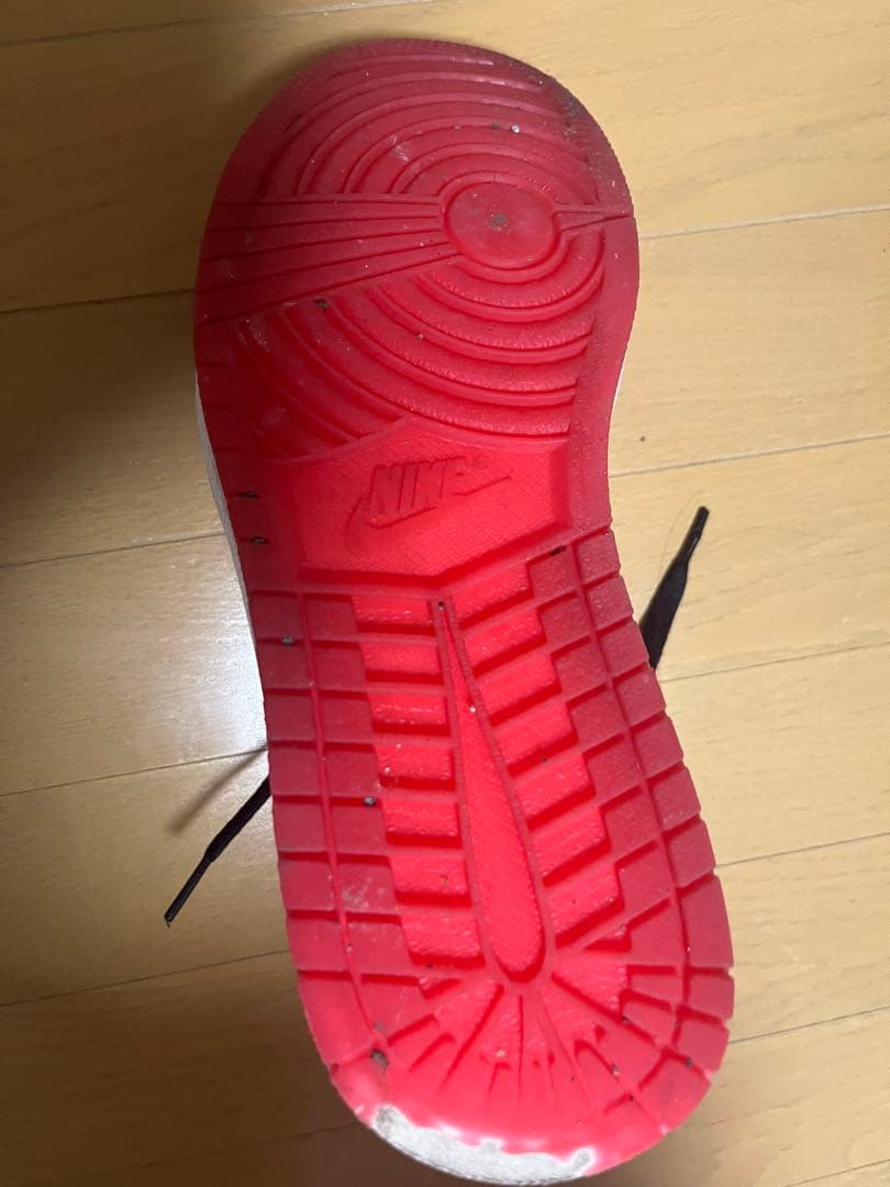 Nike アクロススパイダーマン