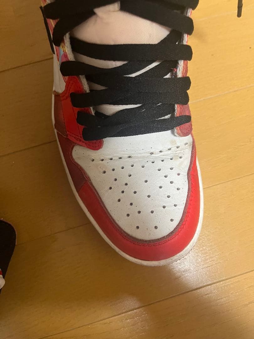 Nike アクロススパイダーマン