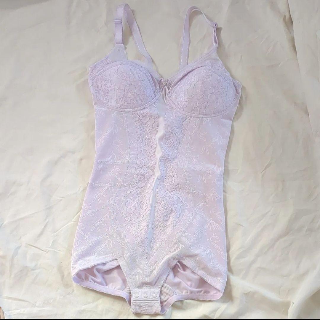 新品 シャンデール ボディスーツ ピオニーパープル D75