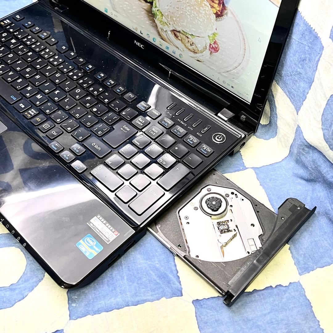 綺麗ブルーレイ☆快適SSD☆大人な黒ノートパソコン♪カメラ付！Windows11