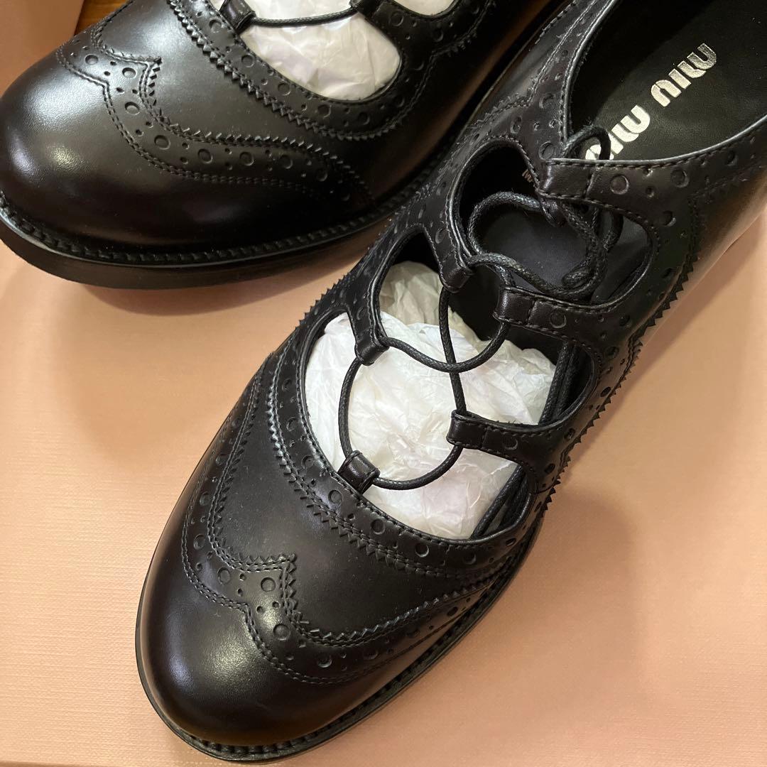 64☆miumiu☆一回着用 新品同様☆ミュウミュウ パンプス ローファー