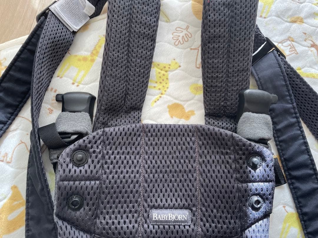 BABYBJÖRNベビーキャリア　ハーモニー