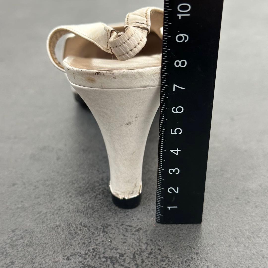 CHANEL ココマーク　バイカラー　スリングバック　パンプス　白　黒