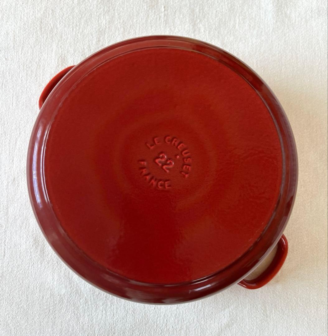 ル・クルーゼ　ココットロンド　チェリーレッド　22cm