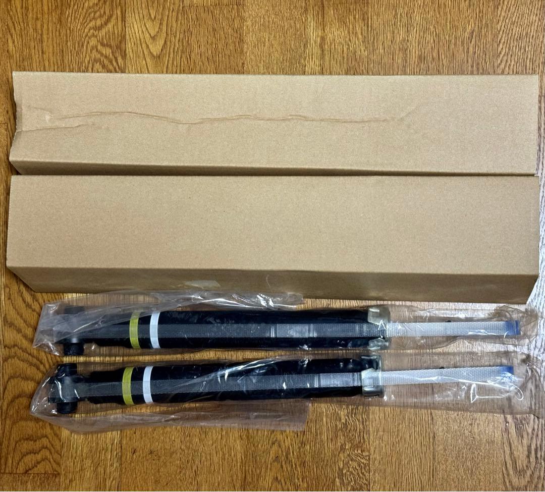 新車外し ノア ヴォクシー 80系 サスセット4本　トヨタ純正