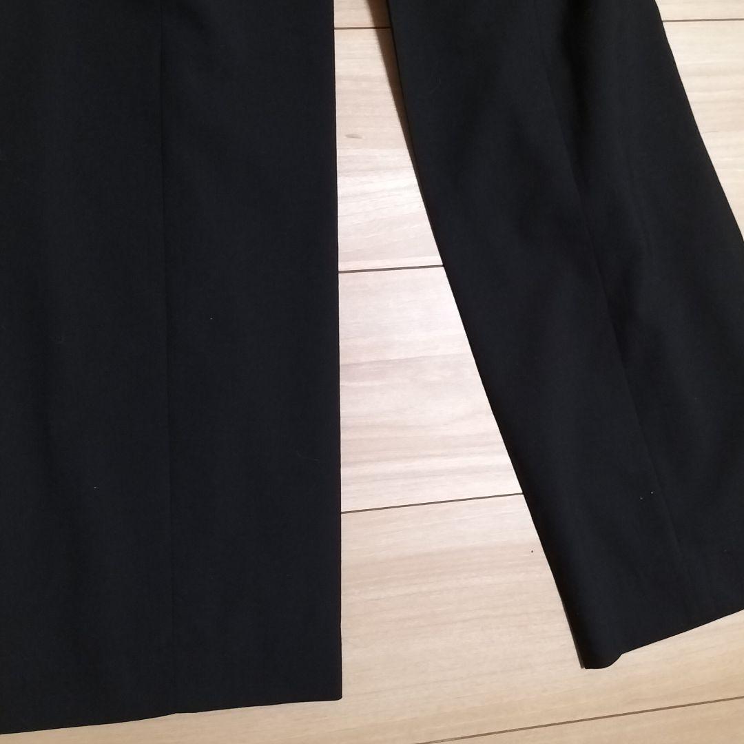 INDIVI ブラック パンツスーツ 40 無地　オフィス　入学卒業式　就活
