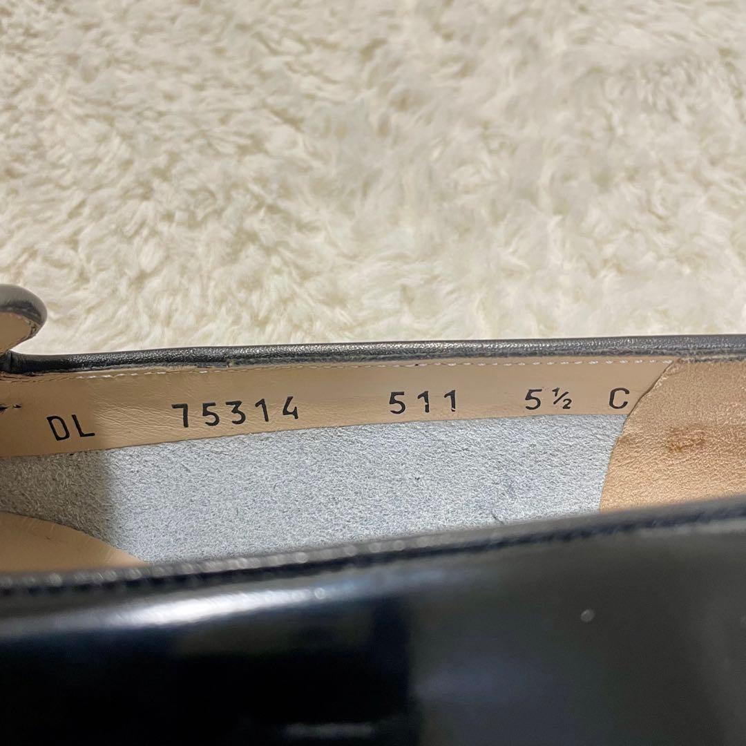 未使用級 サルヴァトーレフェラガモ ヴァラ ゴールド チェーンモチーフローファー