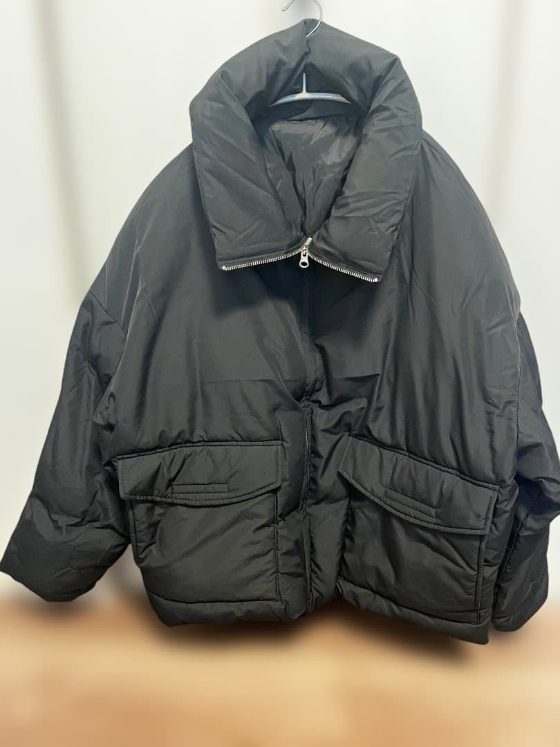 ARULLE. シームレスポケットダウンジャケット