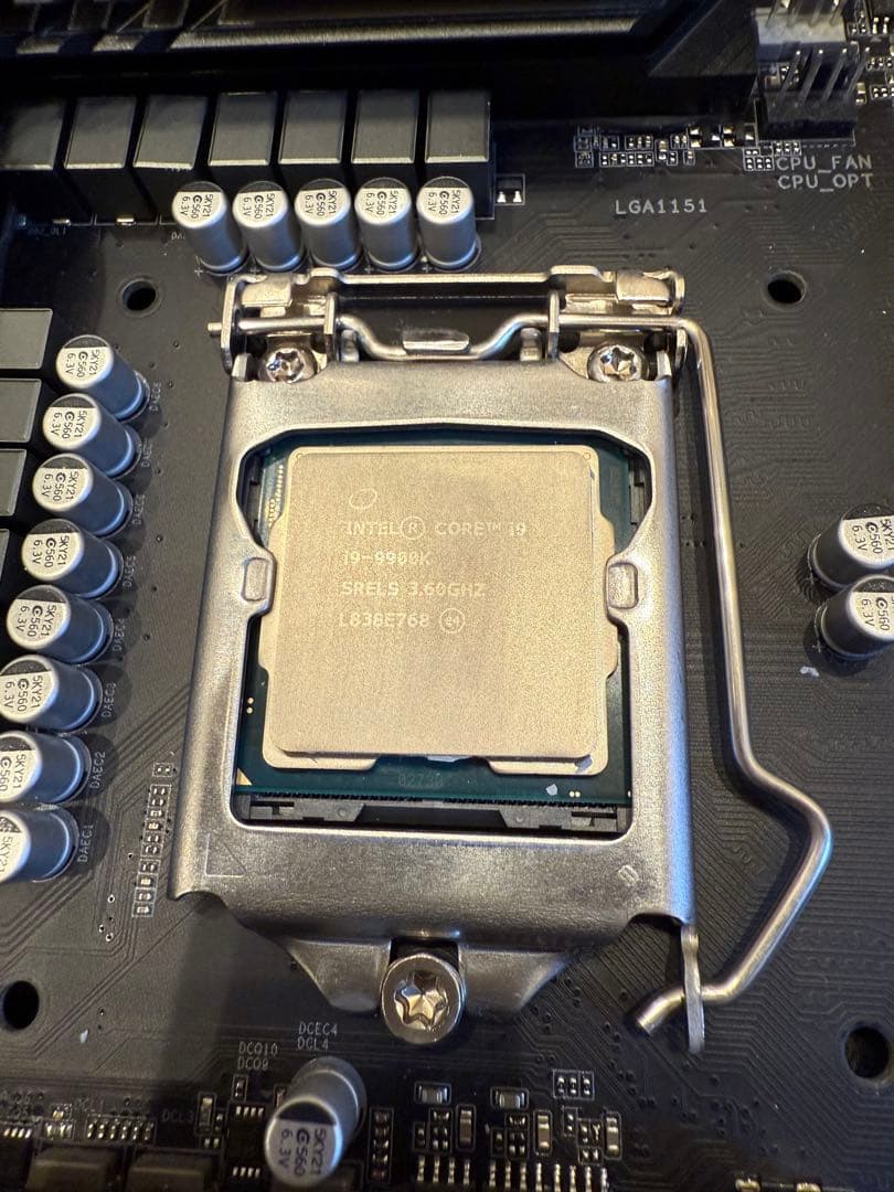 マザーボード Z390 AORUS ELITE + Intel Core I9-9900K