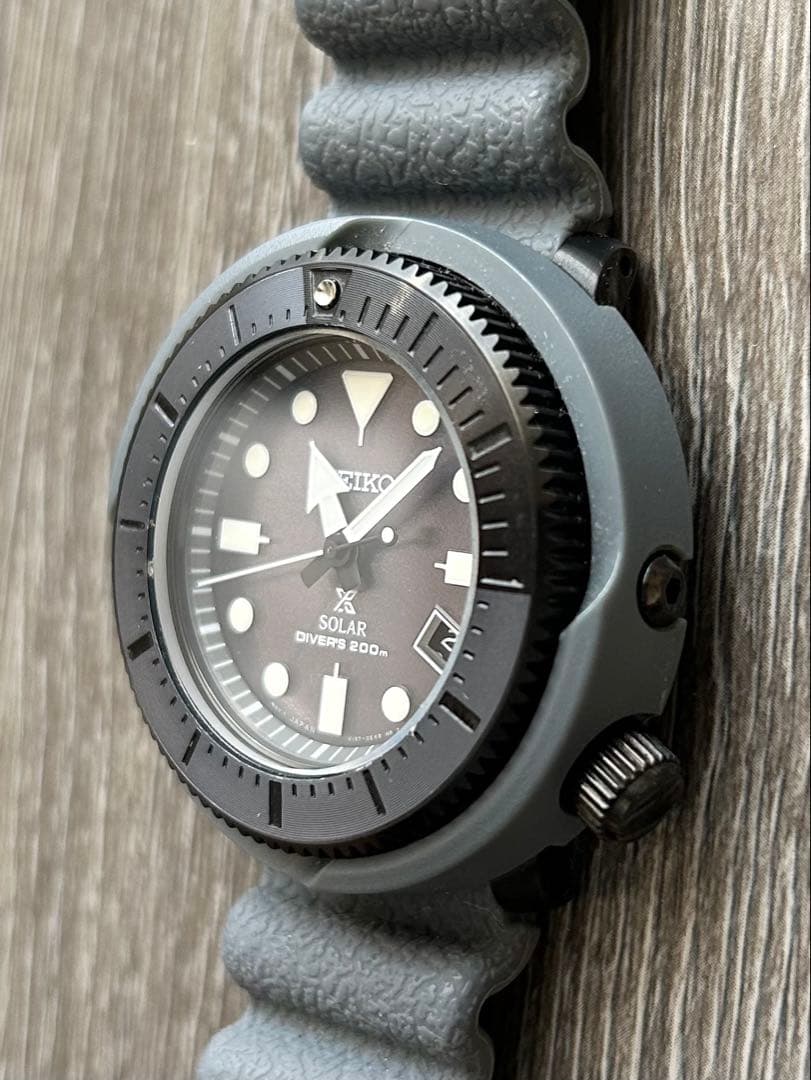 SEIKO プロスペックス メンズソーラー ダイバーズ200m 海外モデル