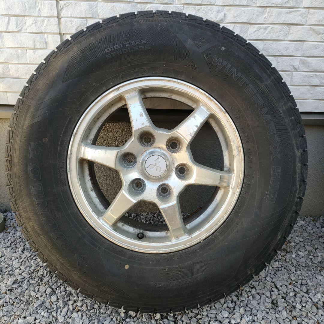 引取限定 DUNLOP スタッドレスタイヤ ホイール付き 265/70R16
