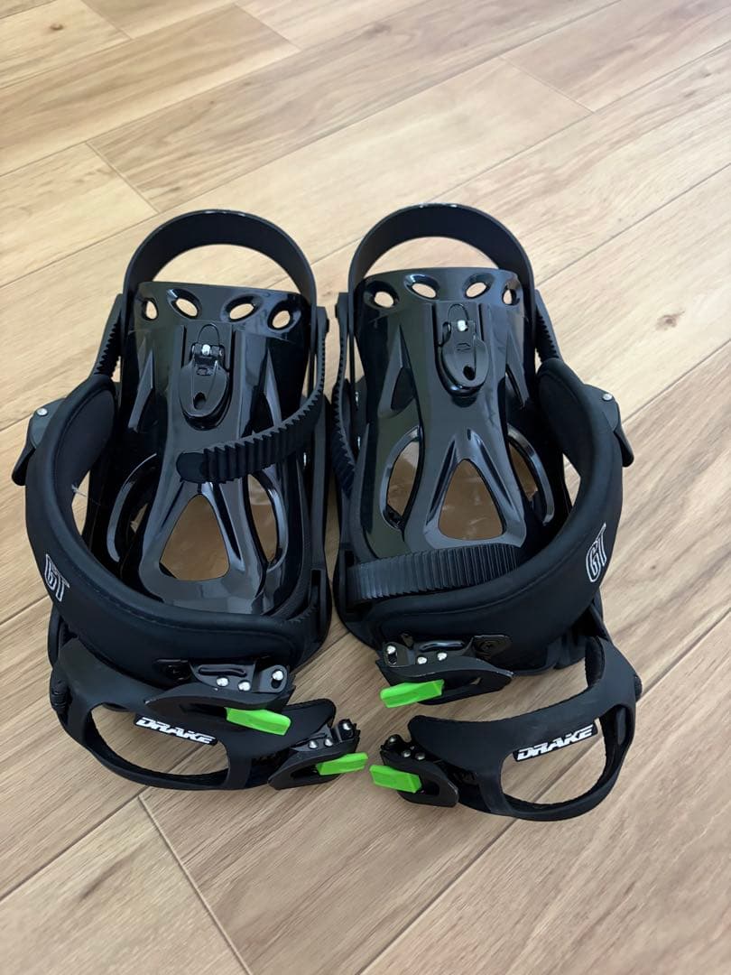 ドレイク ビンディング