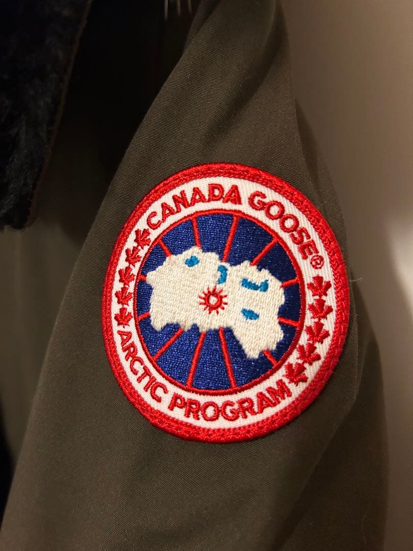 【美品】カナダグース BRONTE PARKA カーキ　Sサイズ