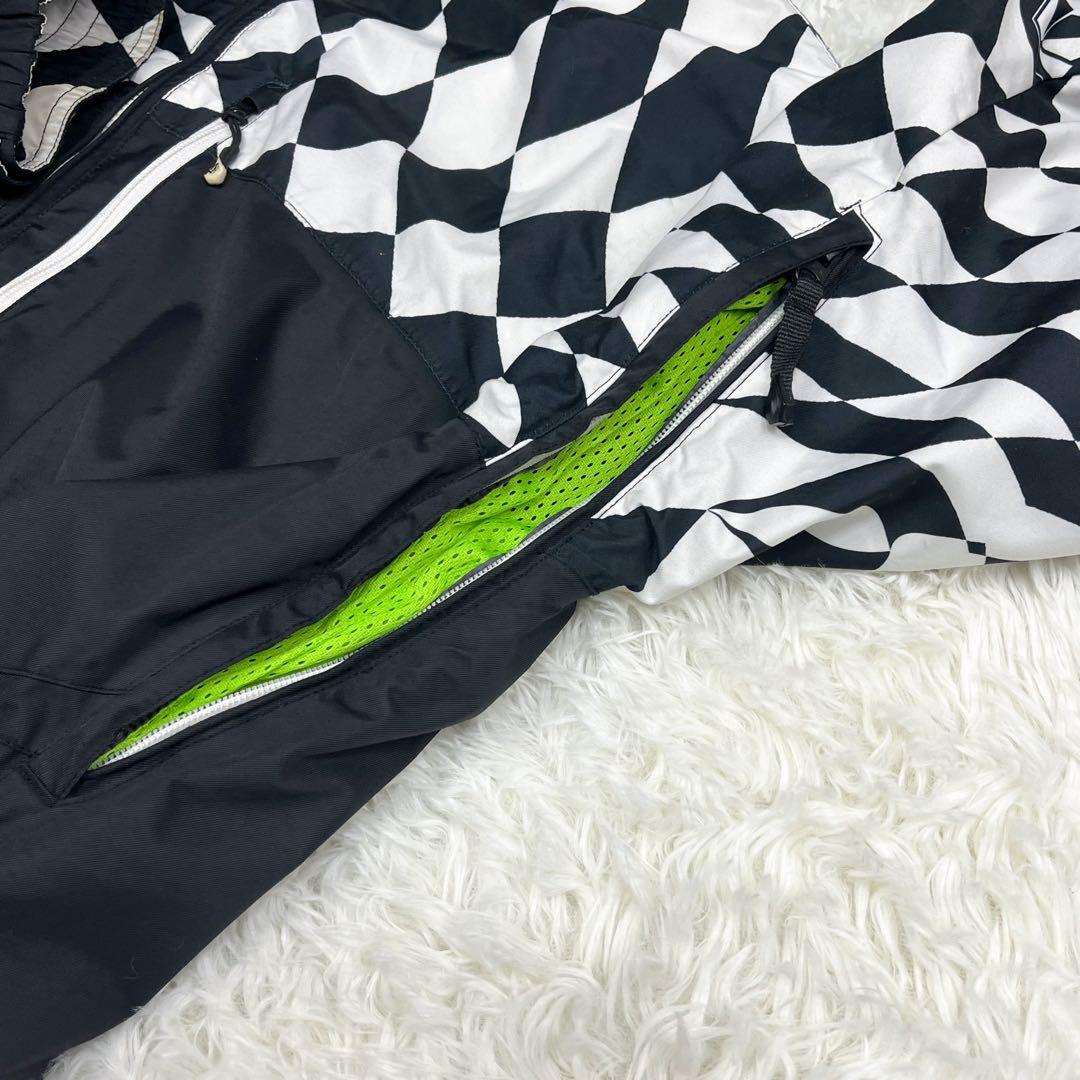 ボルコム スノージャケット アシンメトリー ロゴ刺繍 チェック