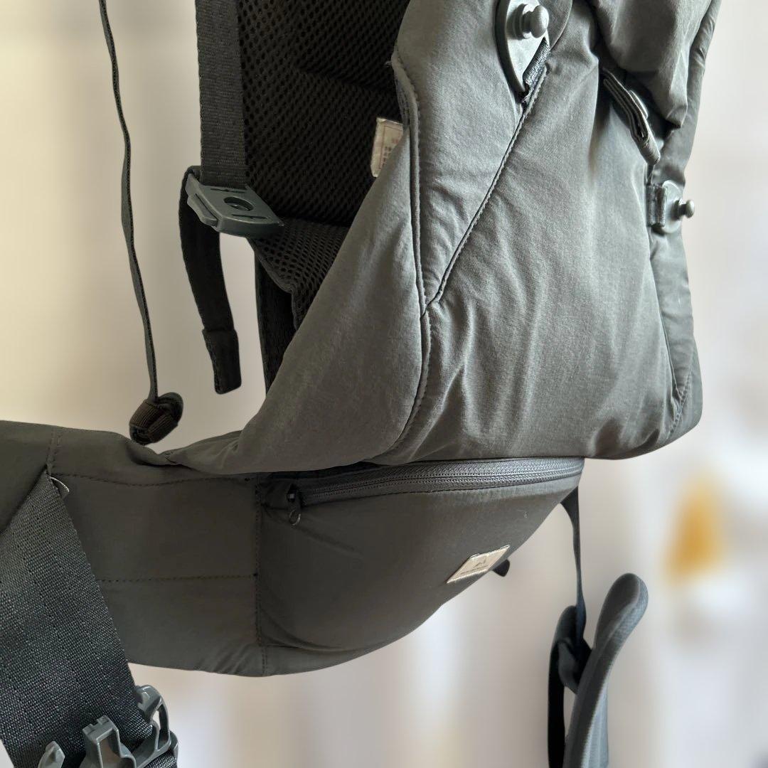 Pittoresk ヒップシート付き抱っこ紐