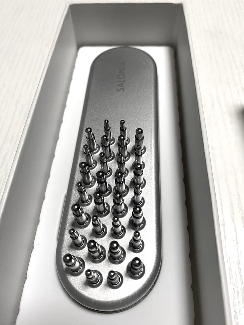 SALONIA 美顔器 スカルプ・フェイス・ボディ用 　　美品　傷、汚れなし