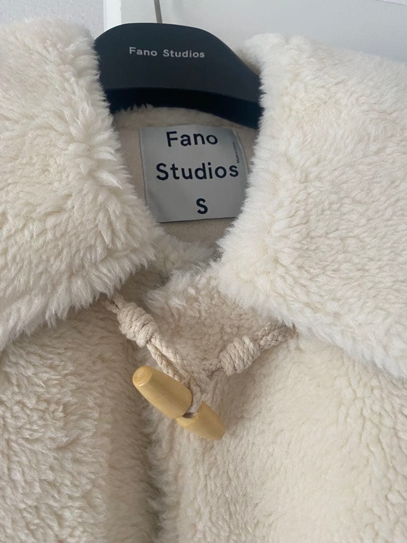 Fano Studios Chuclla チュクラ ダッフルコート