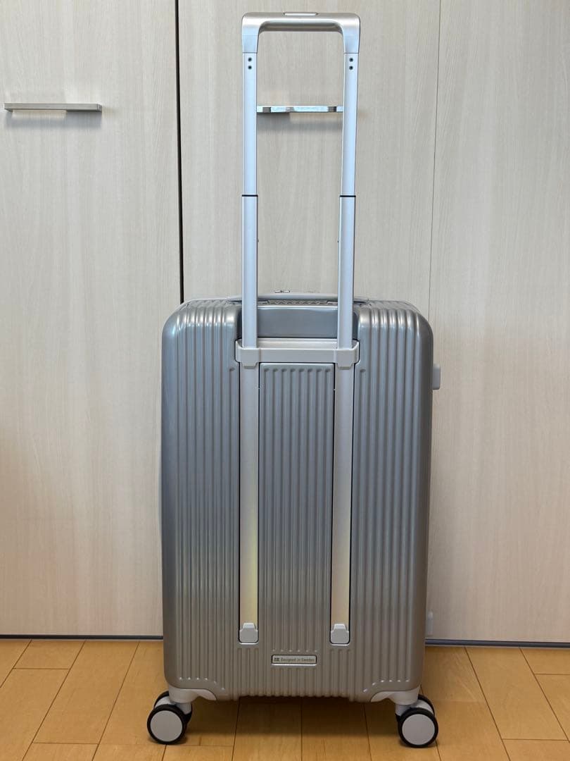 INV60 Silver Sand（シルバーサンド）62L Middle