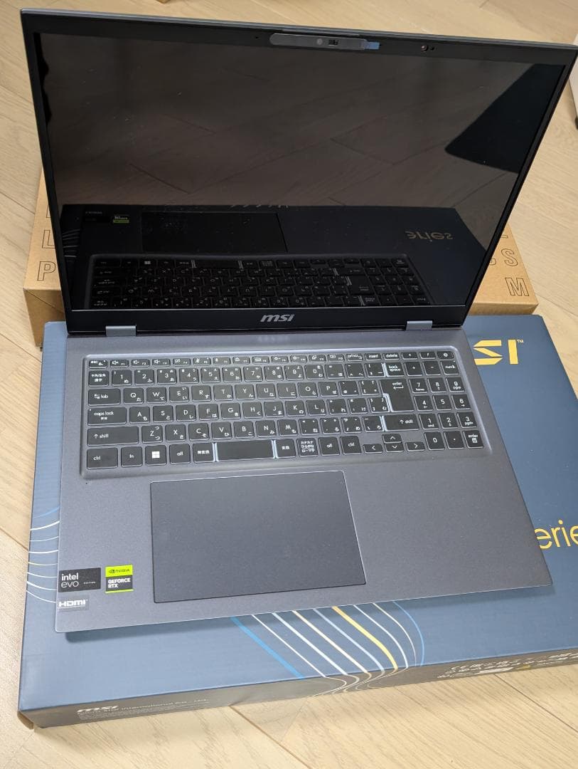 Windowsノート本体 MSI Prestige-16-AI-Studio-B1VGG-4025JP