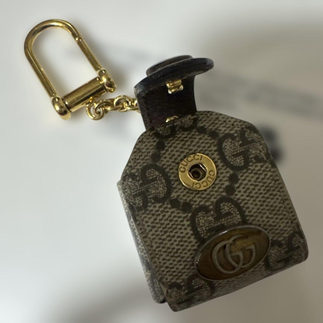 【美品】AirPods ケース　GUCCI 箱などあり